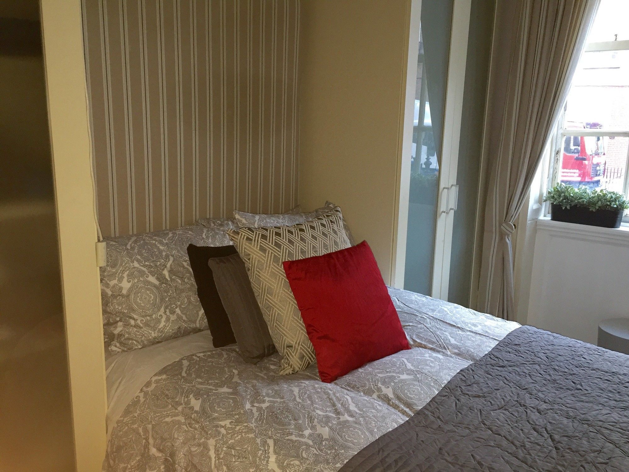 City Centre Georgian Style Apartment Dublin Exterior photo